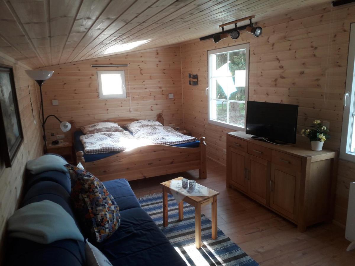 Gaestehaus Aelgstuga Apartment Hova ภายนอก รูปภาพ
